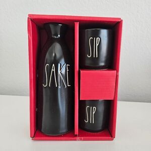 NEW Rae Dunn | SAKE Pitcher with SIP Cups Matte Black Ceramic Gift Set Japan